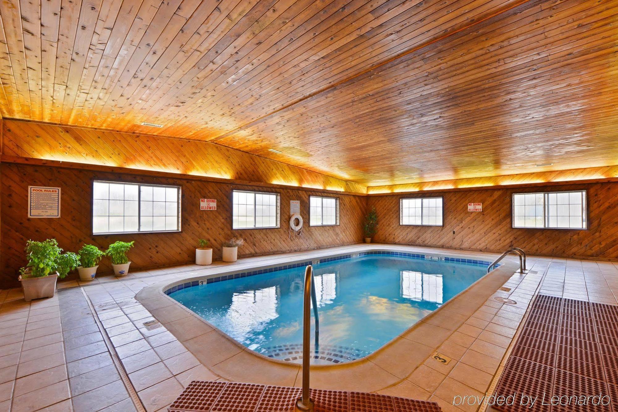 Regency Inn Geneseo Il I-80 Eksteriør billede
